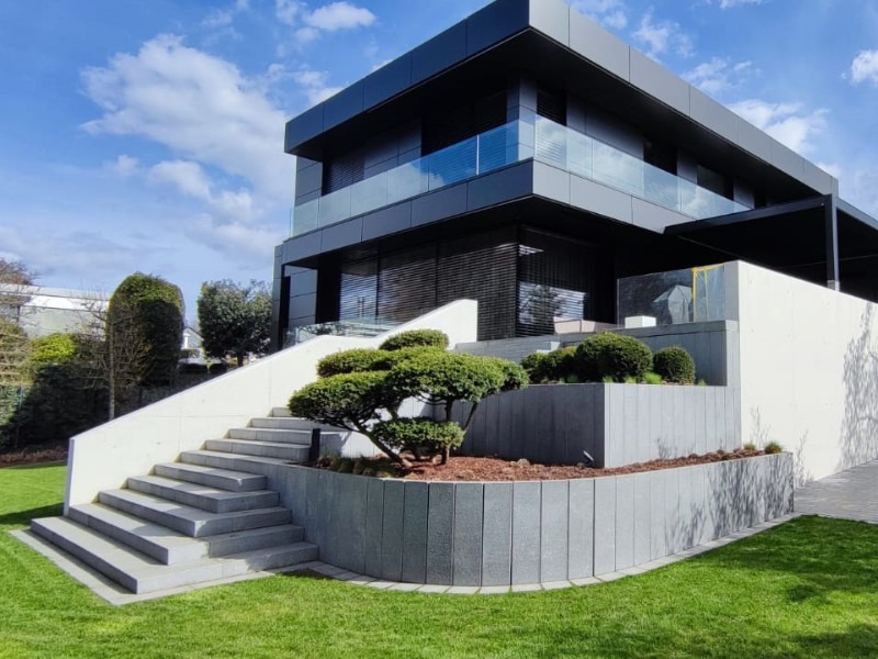 Sichtbetonkosmetik Retusche Betonklasse 4 Villas Privatanlagen