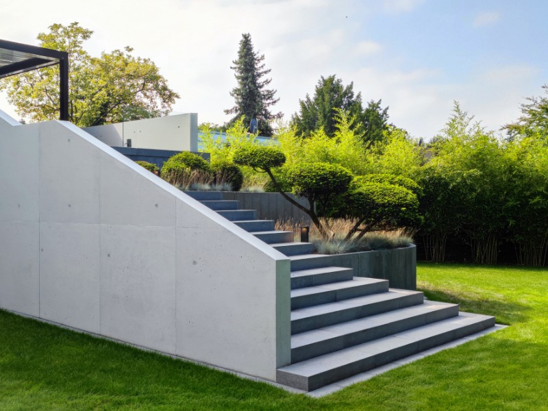 Betonkosmetik Betonretusche Sichtbetonklasse SB4 Aussenanlagen Villa